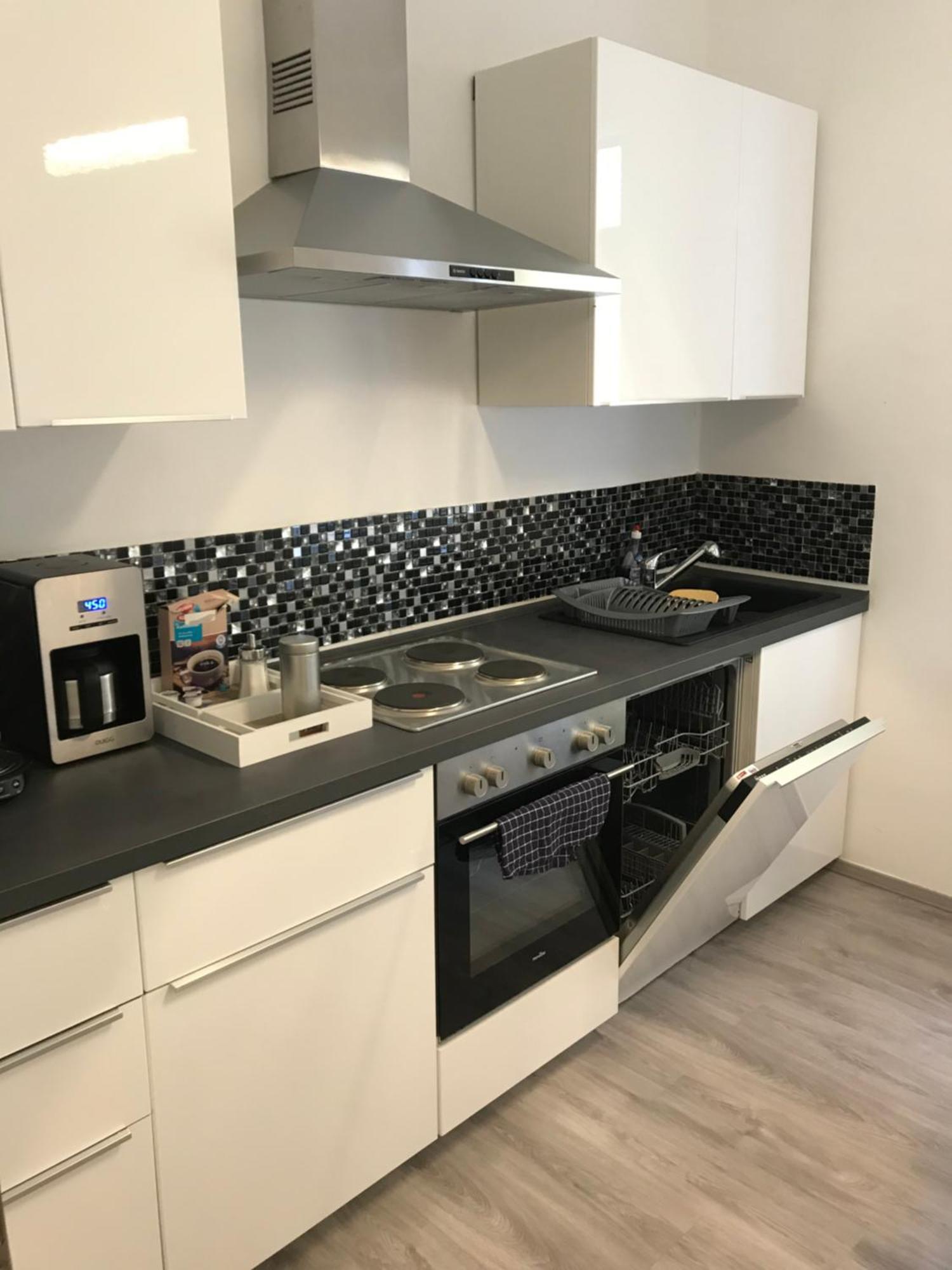 אסן Apartments - Free Parking - Wifi - Kitchen מראה חיצוני תמונה